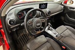 punainen Audi A3 2015 kuva 3.