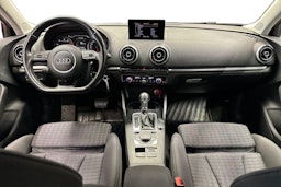 punainen Audi A3 2015 kuva 9.
