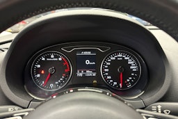 punainen Audi A3 2015 kuva 23.