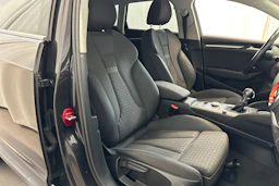 musta Audi A3 2015 kuva 11.