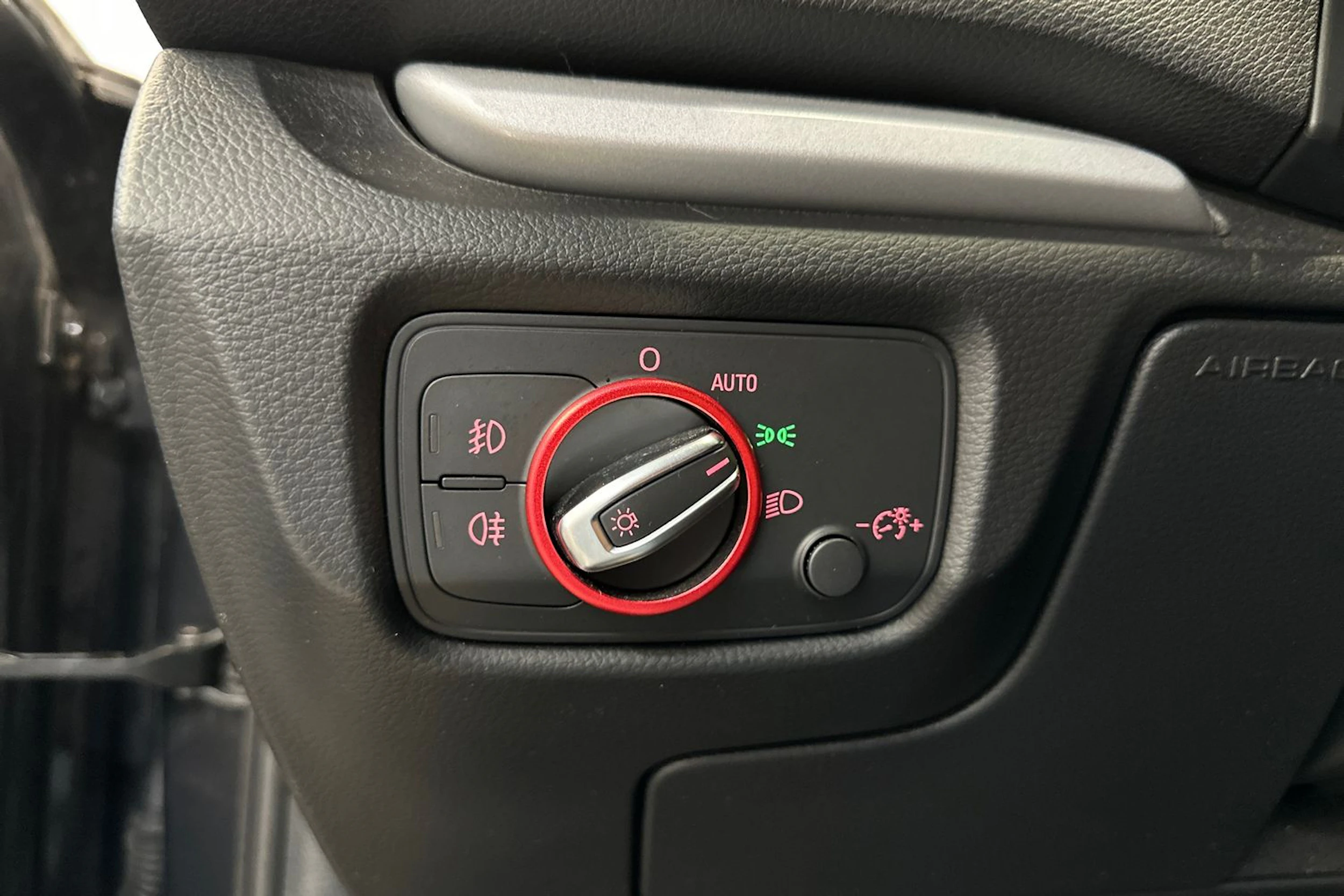 musta Audi A3 2015 kuva 15.