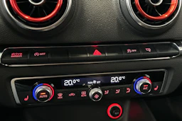musta Audi A3 2015 kuva 21.