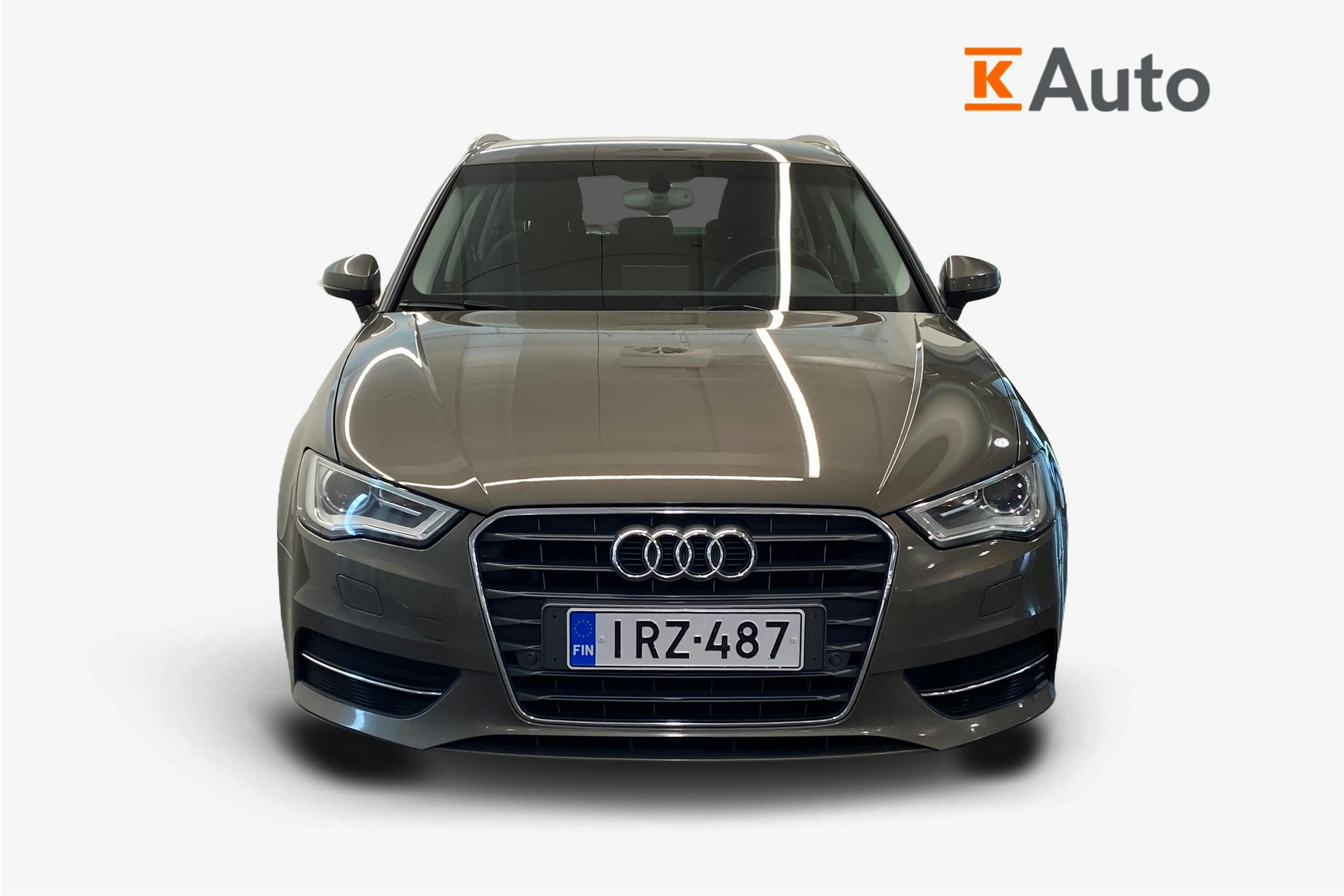 harmaa Audi A3 2015 kuva 8.