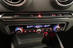 harmaa Audi A3 2015 kuva 20.