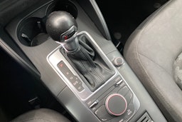 harmaa Audi A3 2015 kuva 22.