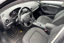 ruskea (beige) Audi A3 2015 kuva 3.