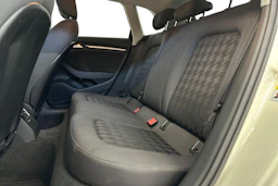 valkoinen Audi A3 2015 kuva 8.