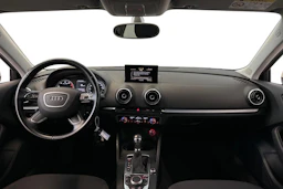 valkoinen Audi A3 2015 kuva 9.