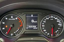 valkoinen Audi A3 2015 kuva 19.