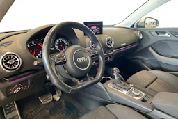 hopea Audi A3 2015 kuva 8.