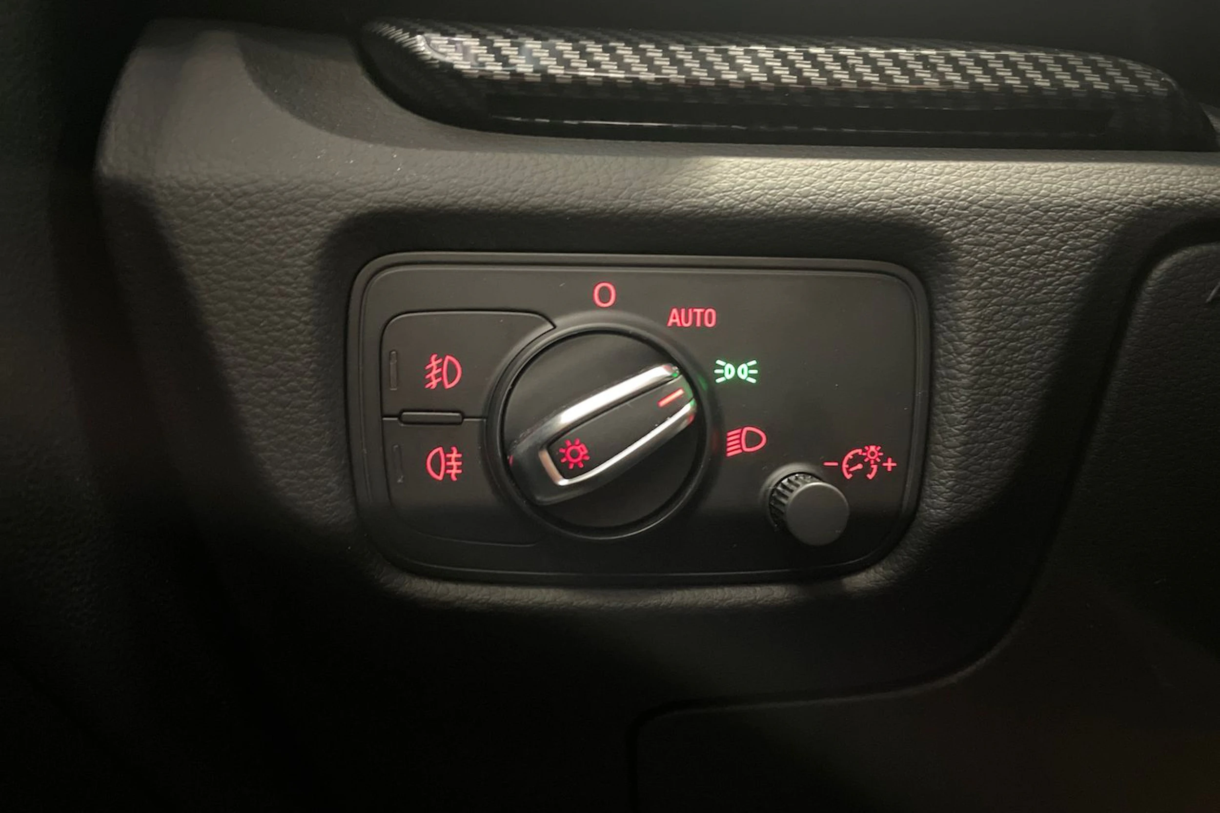 hopea Audi A3 2015 kuva 19.