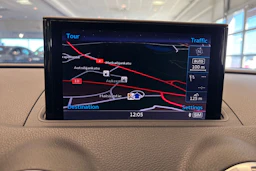 Harmaa Audi A3 2015 kuva 19.