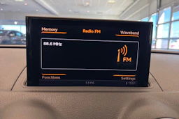 Harmaa Audi A3 2015 kuva 22.