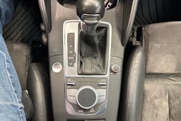 Harmaa Audi A3 2015 kuva 26.