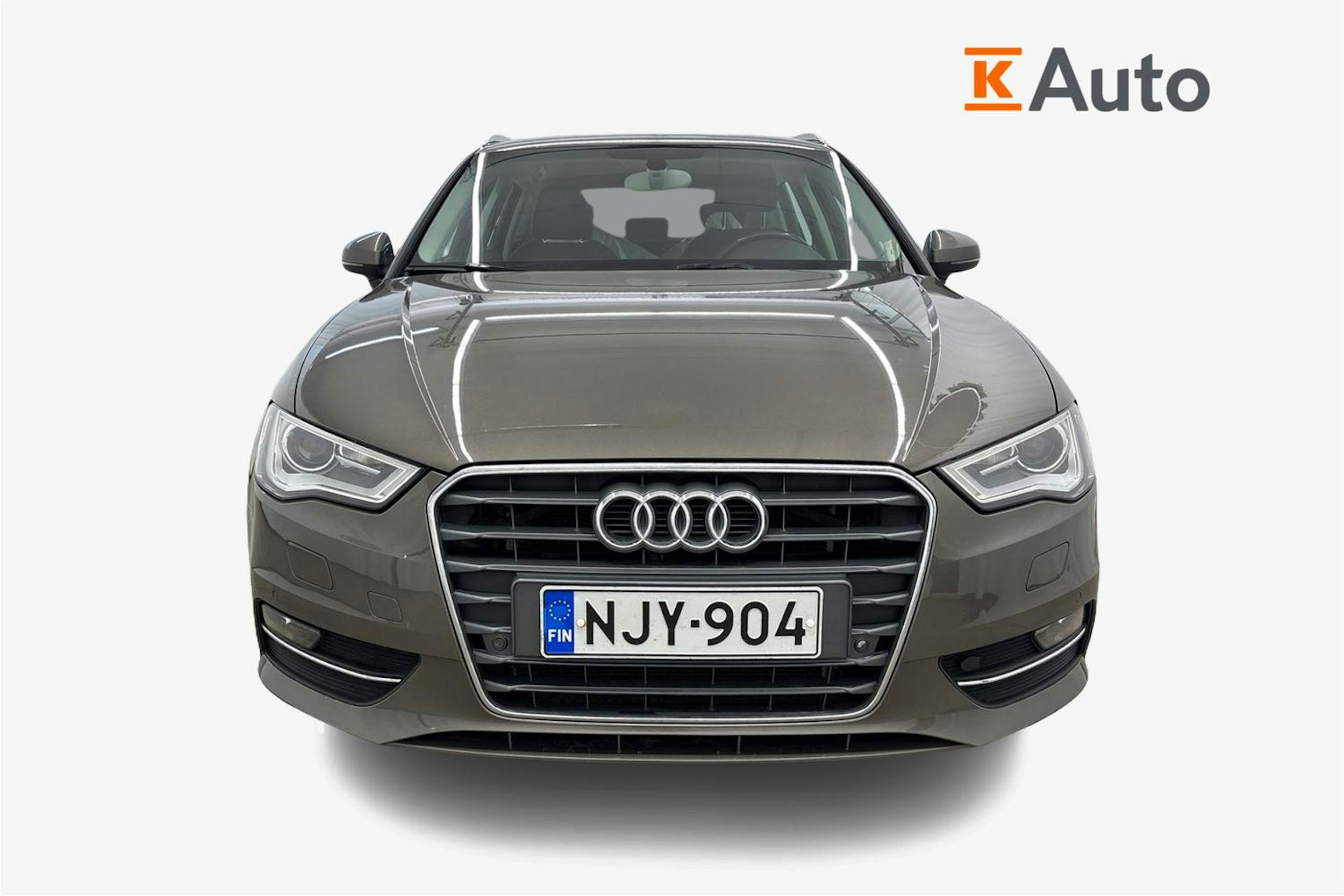 Harmaa Audi A3 2015 kuva 4.