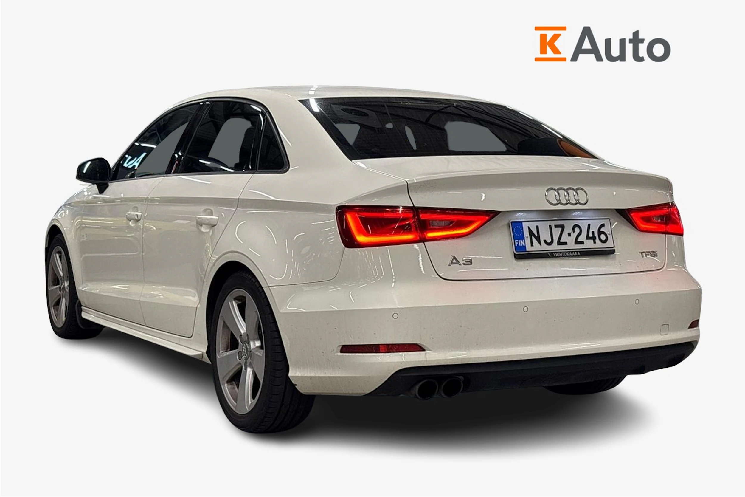 valkoinen Audi A3 2015 kuva 2.