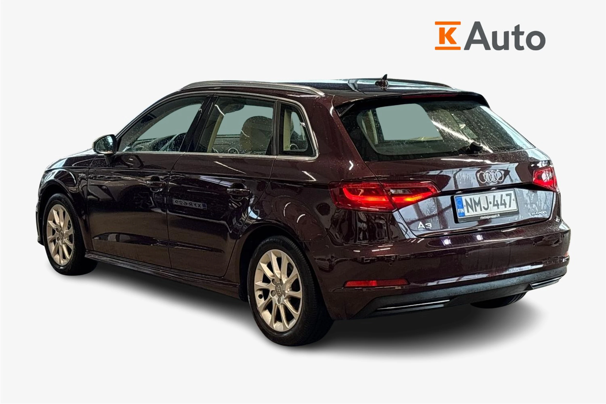 punainen Audi A3 2015 kuva 2.
