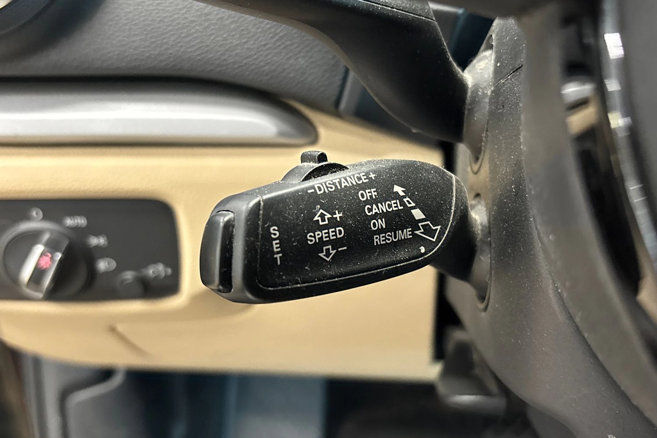 punainen Audi A3 2015 kuva 5.