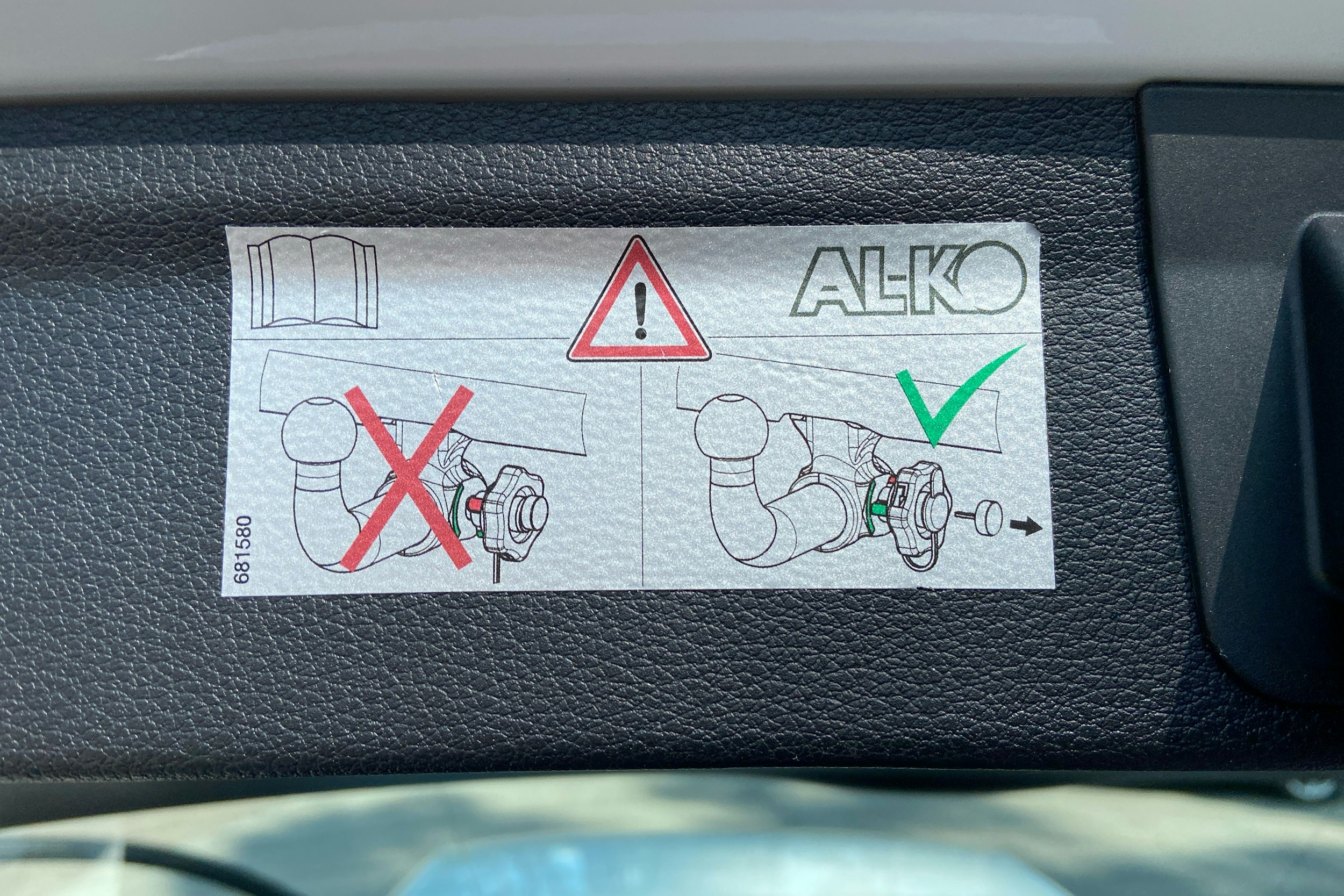valkoinen Audi A3 2015 kuva 11.