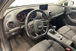 Harmaa Audi A3 2015 kuva 7.