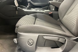Harmaa Audi A3 2015 kuva 14.