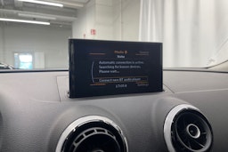 Harmaa Audi A3 2015 kuva 23.