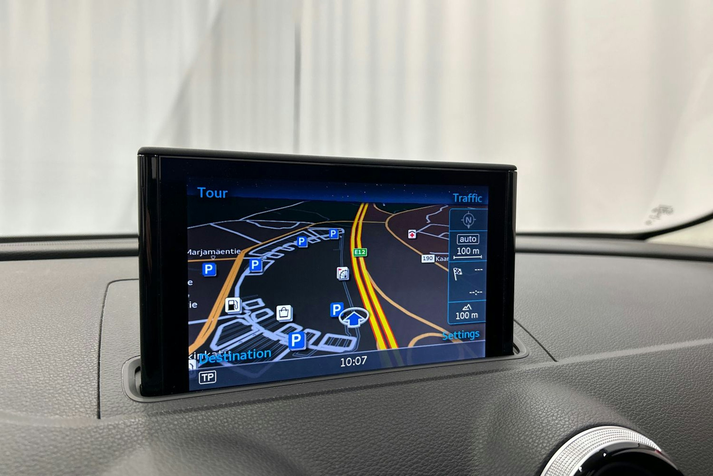 punainen Audi A3 2015 kuva 23.