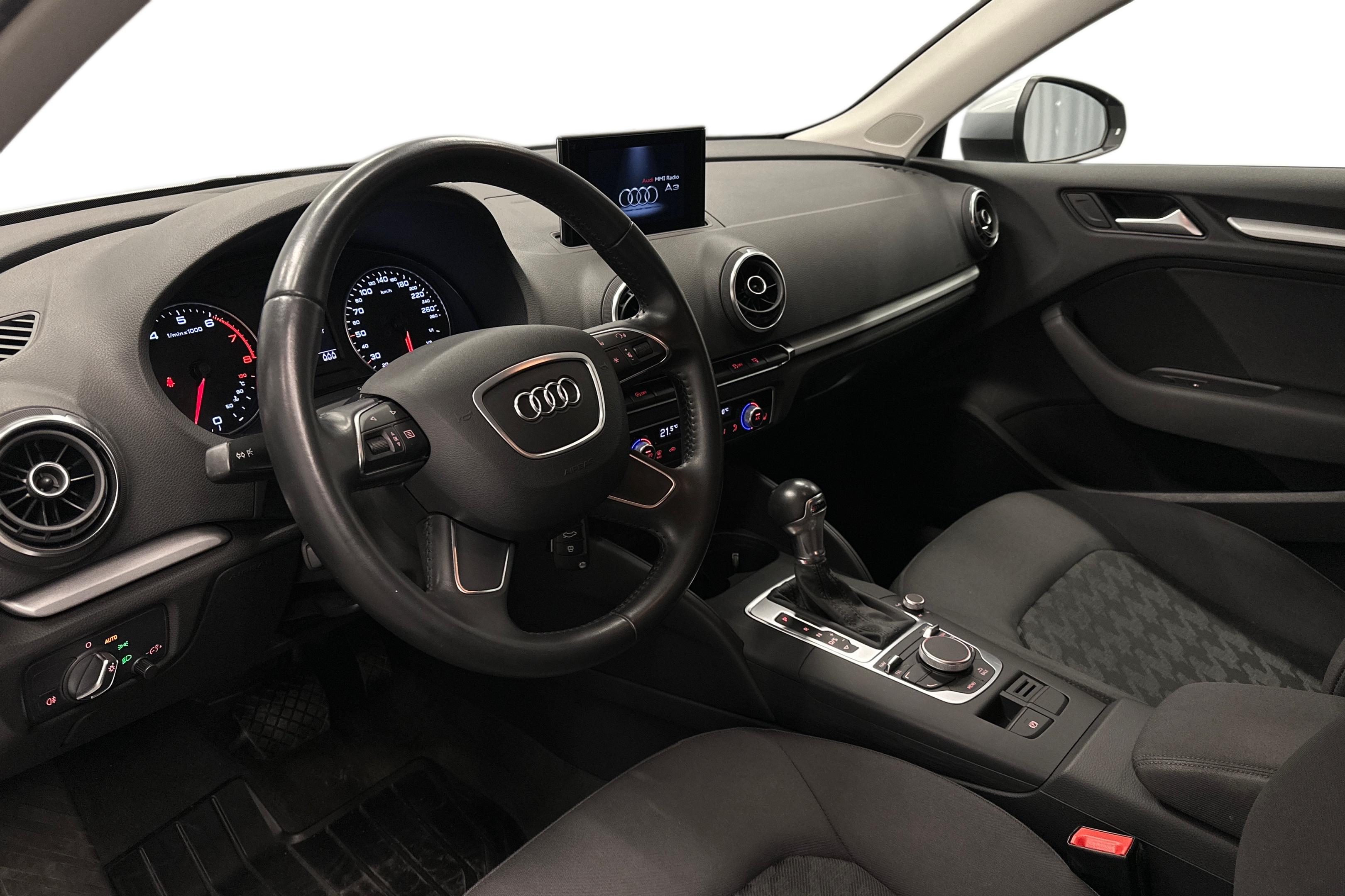 Audi A3 2015, kuva 6/25