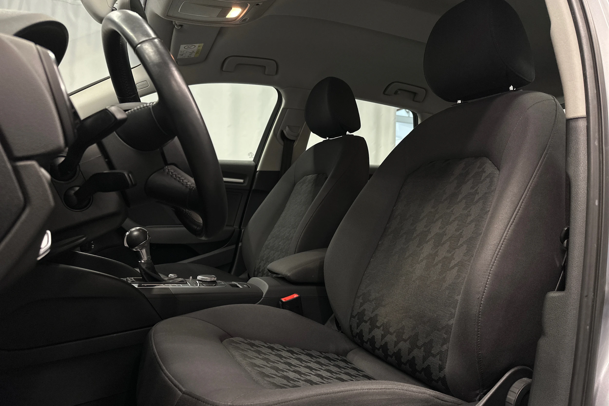 hopea Audi A3 2015 kuva 15.