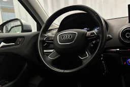 hopea Audi A3 2015 kuva 16.