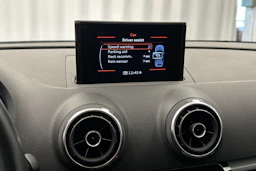 hopea Audi A3 2015 kuva 22.
