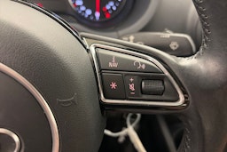 Valkoinen Audi A3 2015 kuva 18.