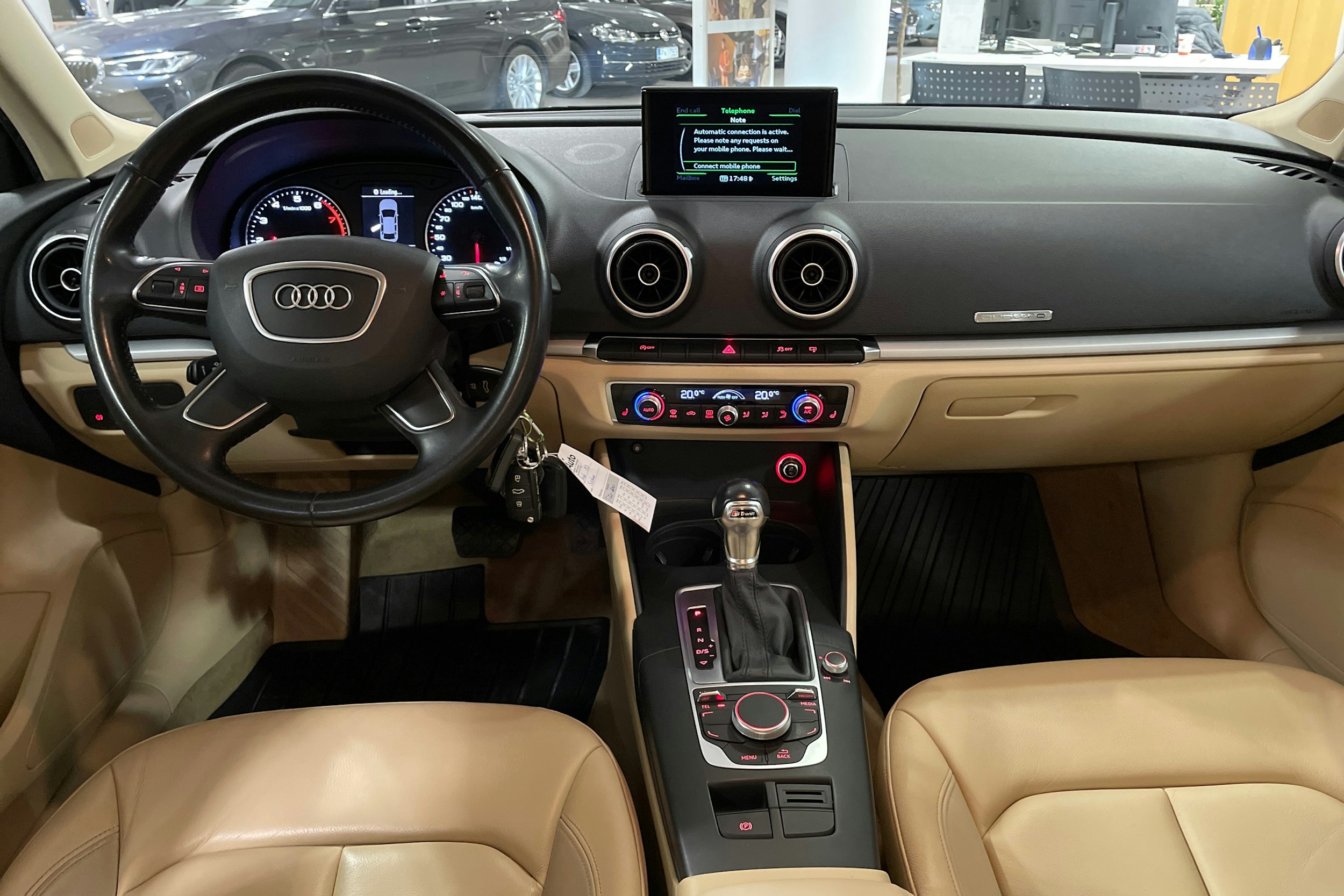 punainen Audi A3 2015 kuva 7.