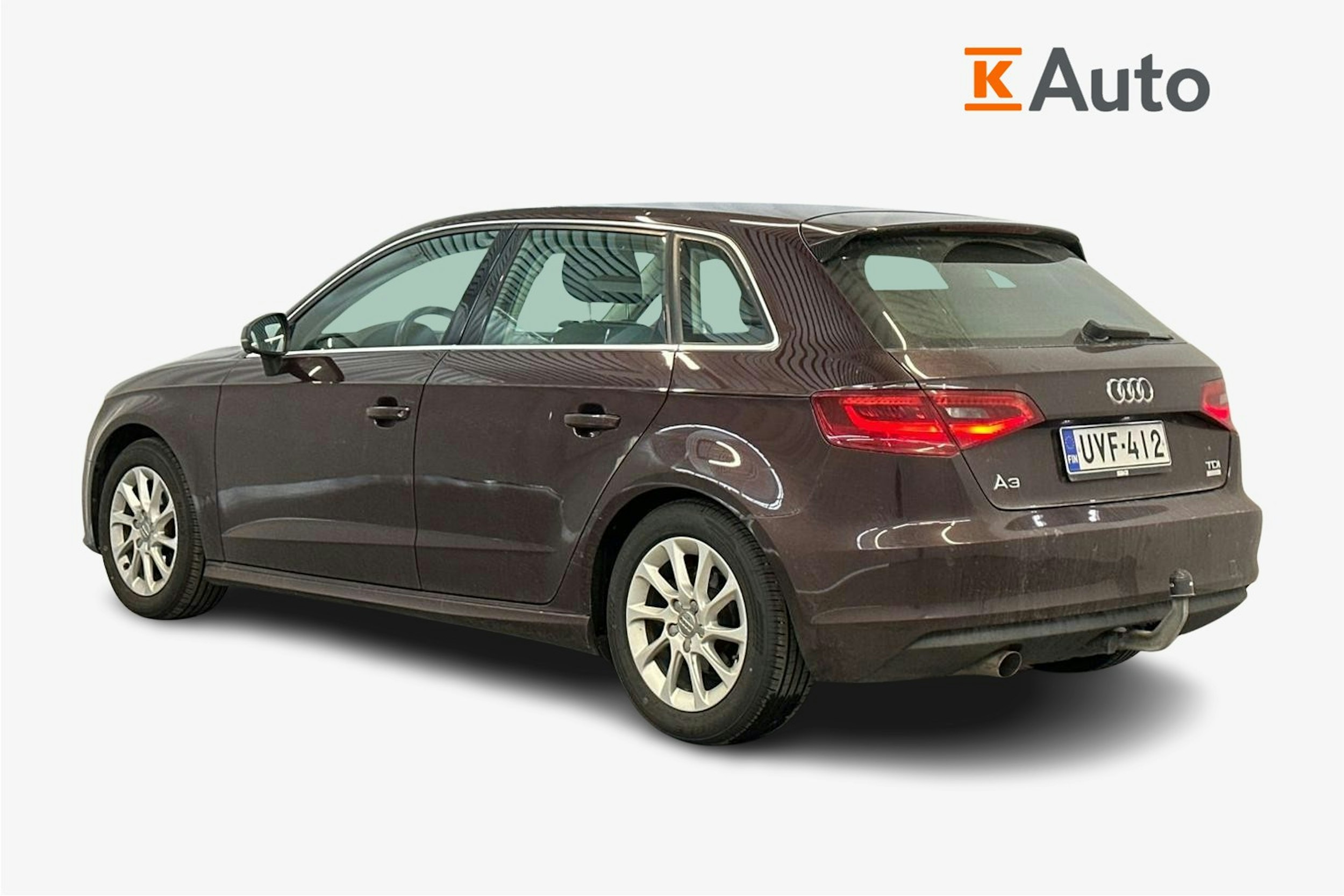 punainen Audi A3 2015 kuva 2.