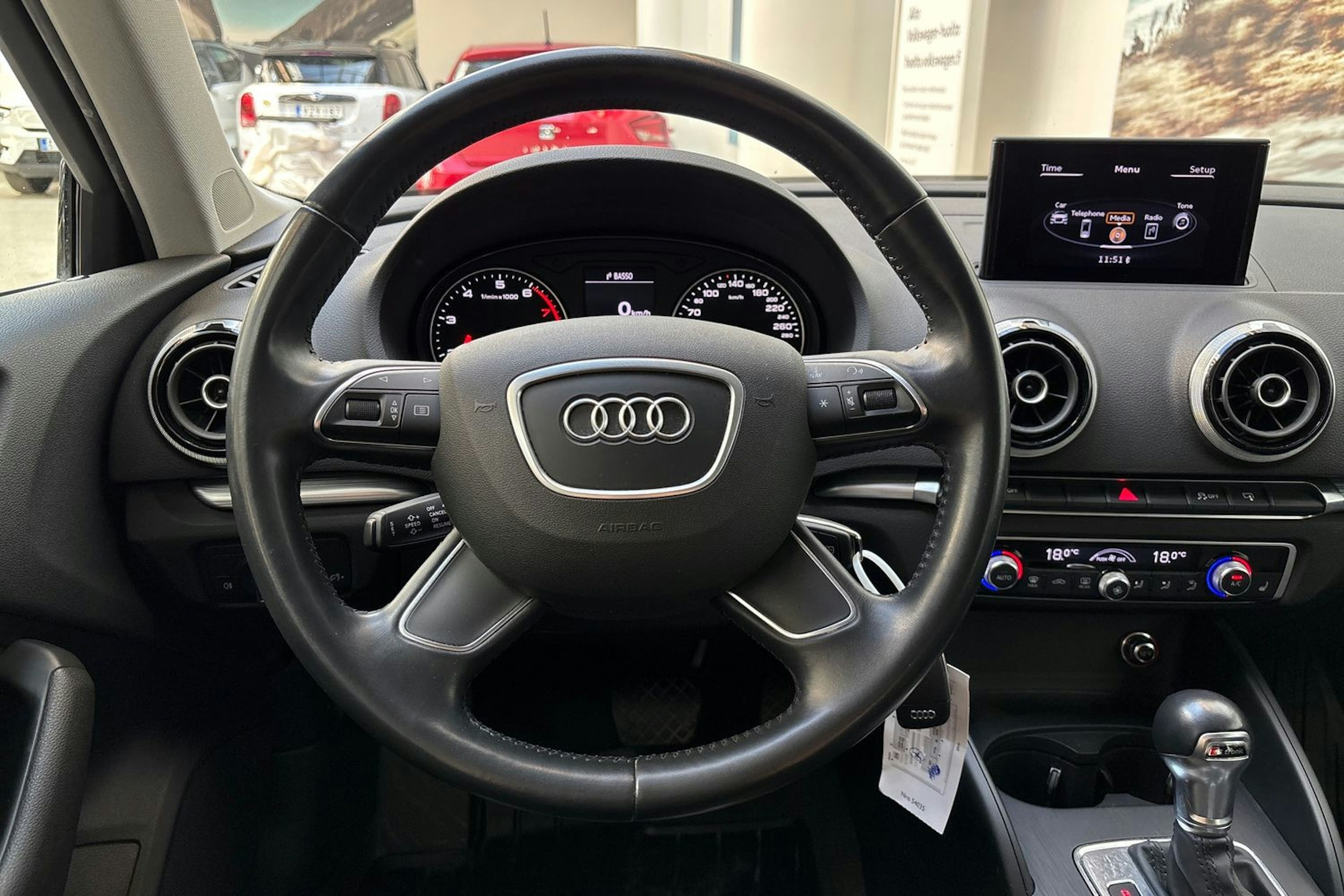 musta Audi A3 2015 kuva 18.
