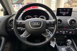 musta Audi A3 2015 kuva 18.