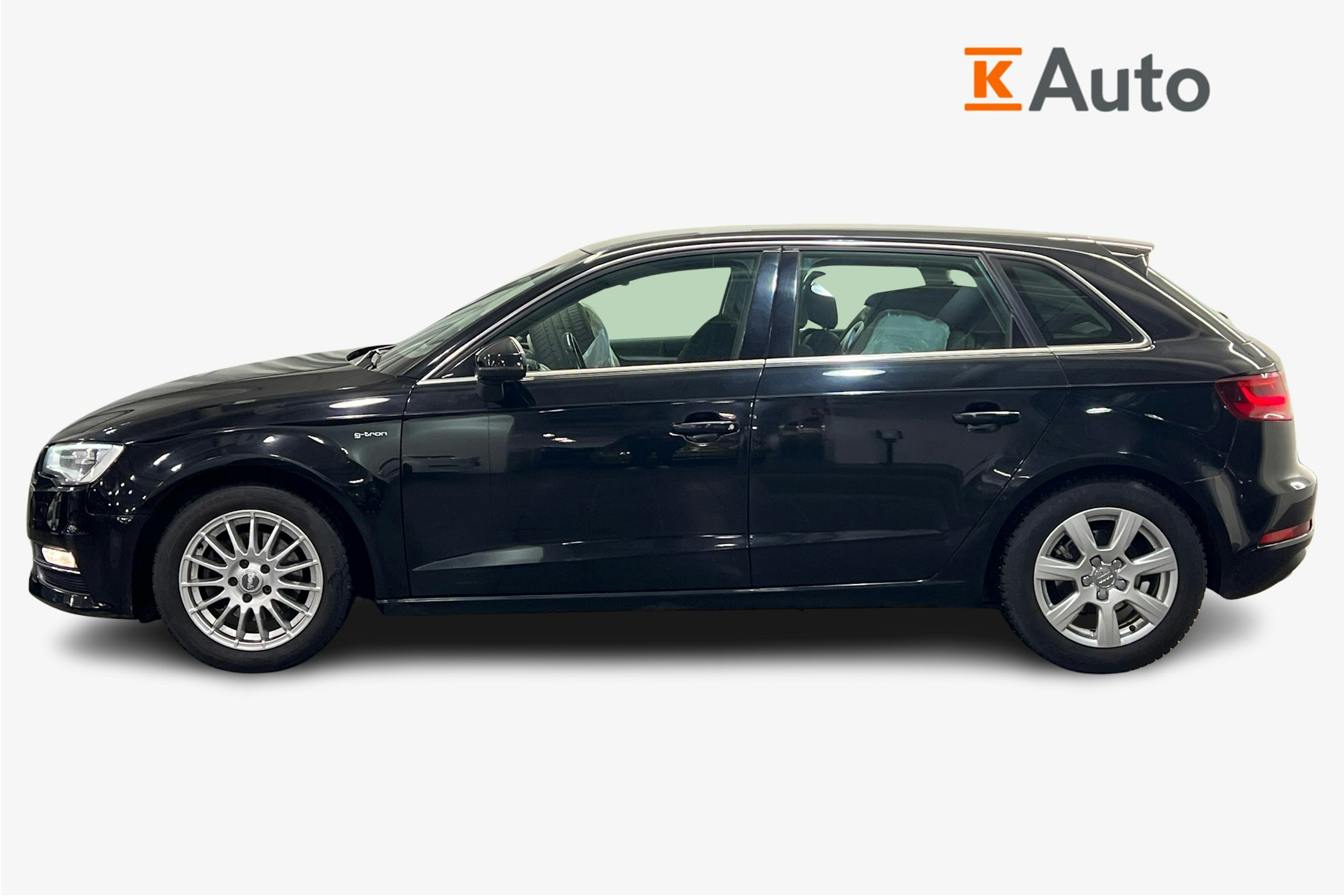 Musta Audi A3 2015 kuva 6.