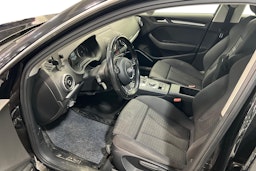 Musta Audi A3 2015 kuva 7.