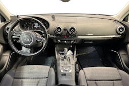 Musta Audi A3 2015 kuva 9.