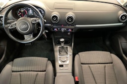 Ruskea (beige) Audi A3 2015 kuva 9.
