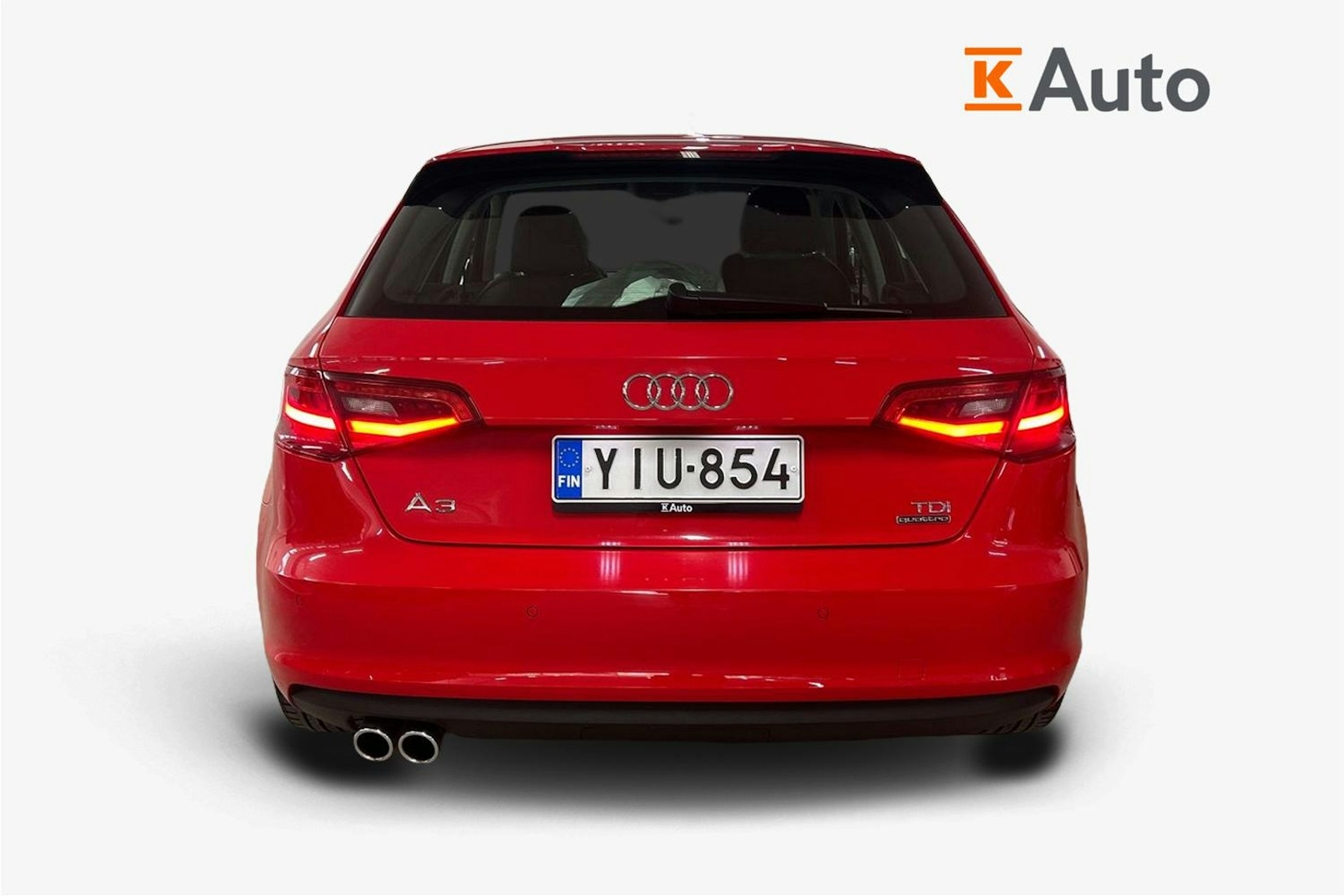 punainen Audi A3 2015 kuva 3.