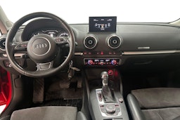 punainen Audi A3 2015 kuva 9.