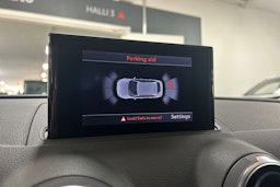 punainen Audi A3 2015 kuva 22.