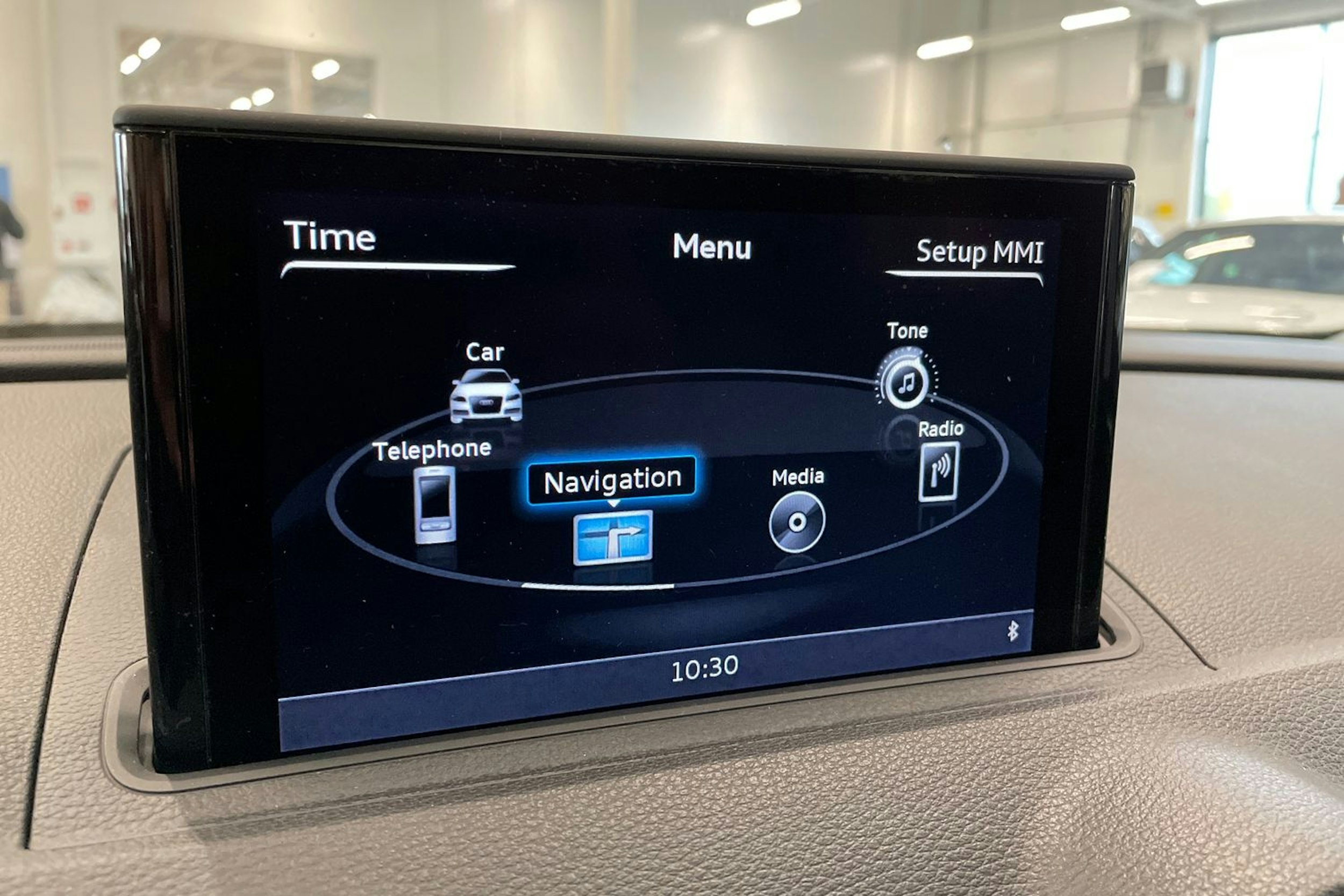 valkoinen Audi A3 2015 kuva 15.