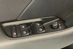 valkoinen Audi A3 2015 kuva 19.