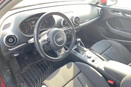 punainen Audi A3 2015 kuva 3.