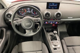 punainen Audi A3 2015 kuva 4.