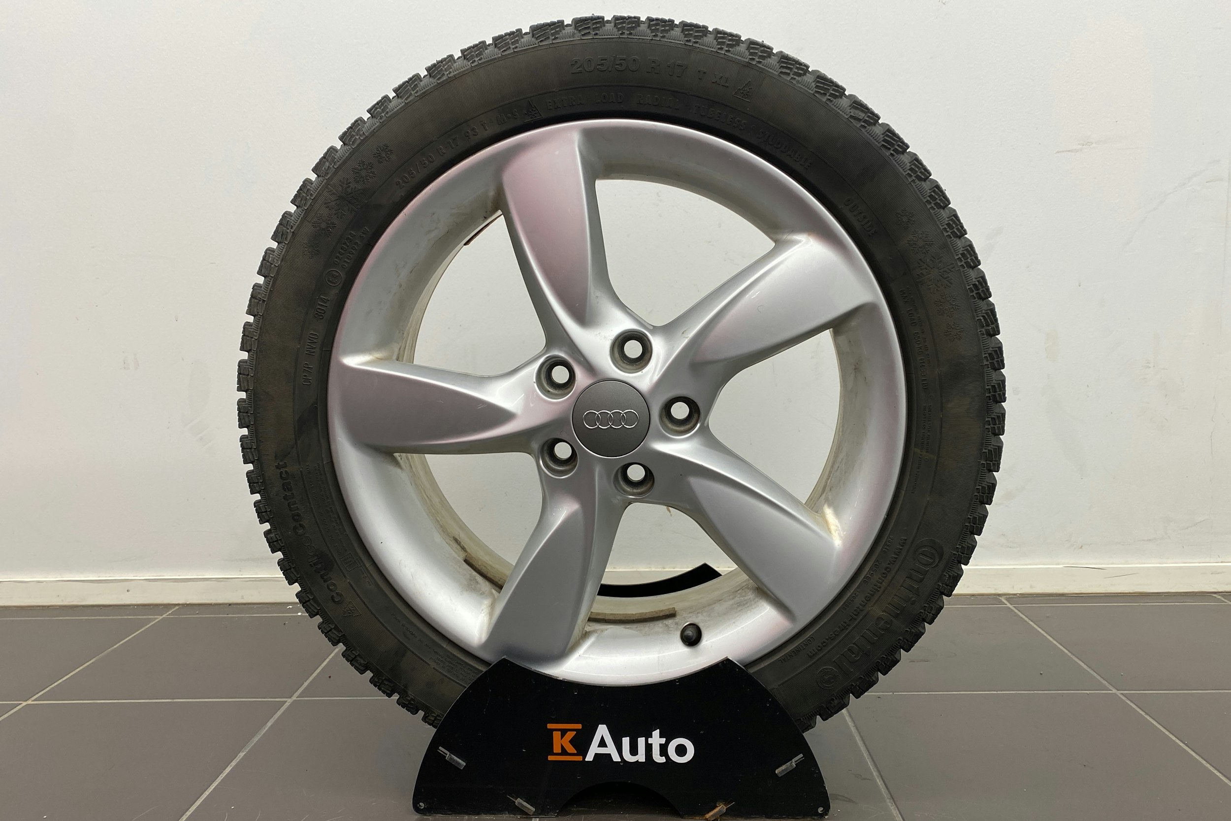punainen Audi A3 2015 kuva 8.