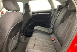 punainen Audi A3 2015 kuva 24.
