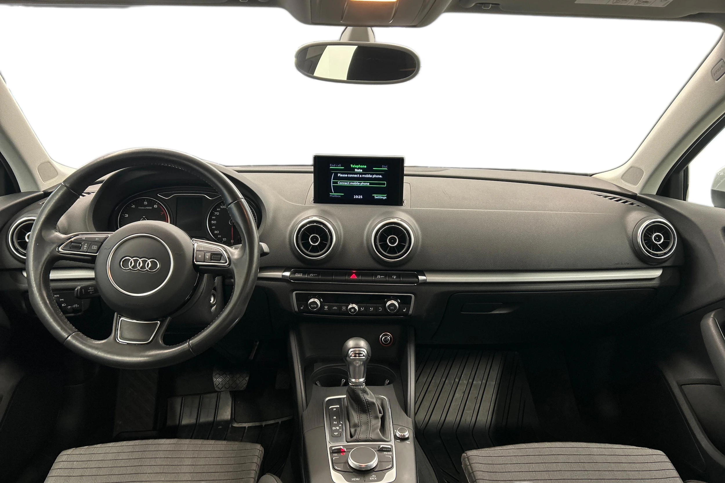 valkoinen Audi A3 2015 kuva 9.